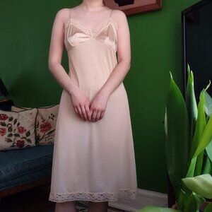 Vintage 70s Slip